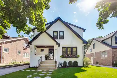 Rare Downtown Opportunity
