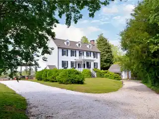 Edgehill: a Rare Offering in Waterfront Heritage