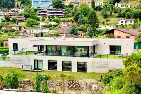 Modern Home with Gorgeous View