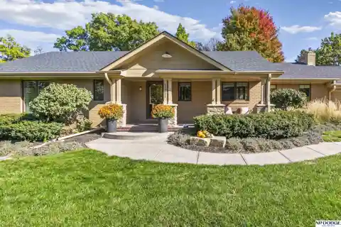 Welcoming Ranch Home Blending Comfort and Elegance
