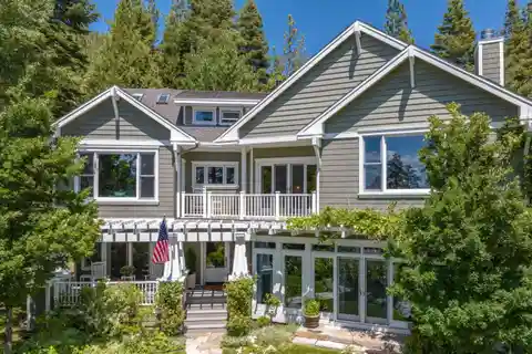 Magnificent Home in the Historic Glenbrook Community