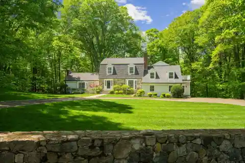 Charming Home in Coveted Allwood