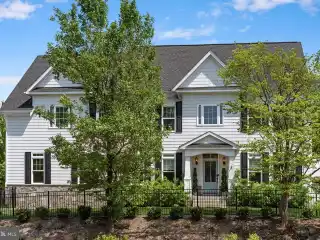 Spacious Living with Dramatic Two-story Family Room