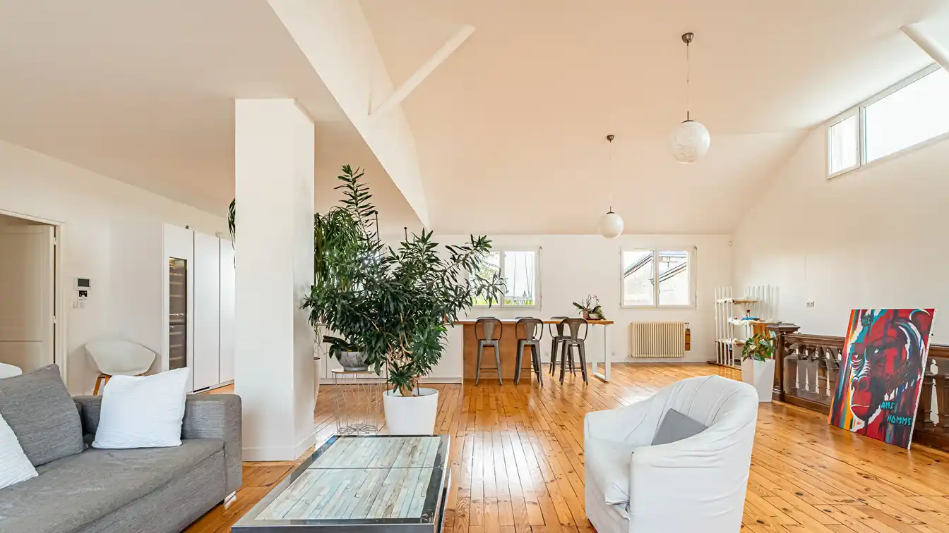 Unique Loft in Sought-after Chatenay-malabry