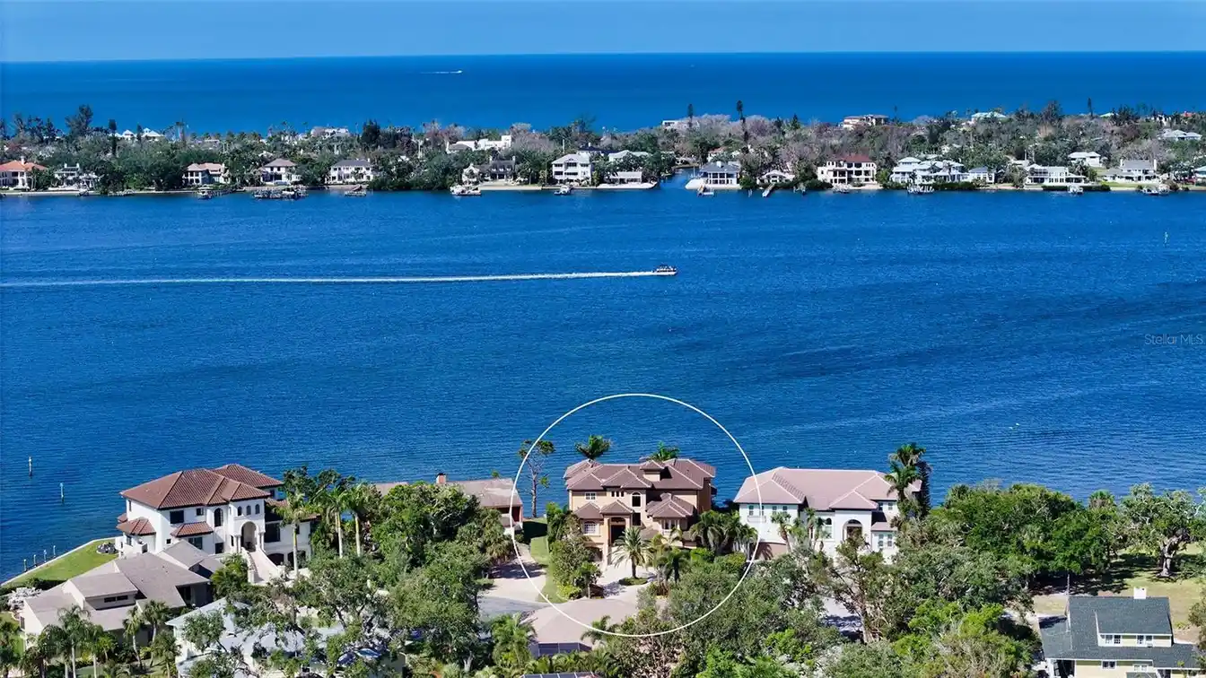 Bayfront Mediterranean-style Luxury Estate