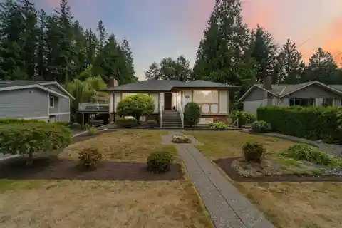 Rare Gem in a Family-Friendly Neighbourhood