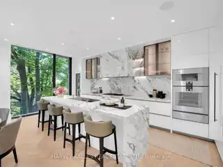 Unique Jewel Box in Rosedale