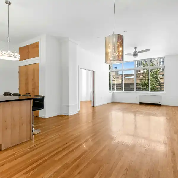 SPACIOUS HARLEM LOFT STEPS FROM MIDTOWN
