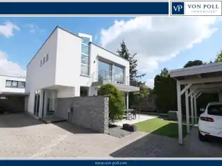 Stylish Living in a Central Location