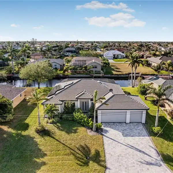 TURNKEY GULF ACCESS WATERFRONT HOME