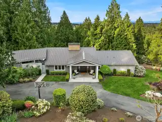 Stylishly Updated Mid-Century Home