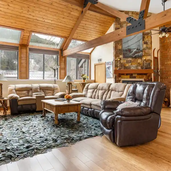 FANTASTIC OPPORTUNITY TO OWN IN EAGLE-VAIL
