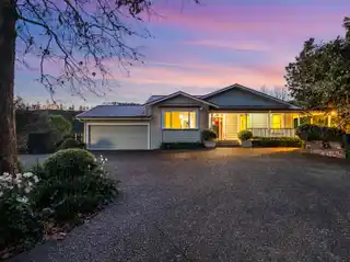 Homestead That Is Lifestyle Rich with Country Character