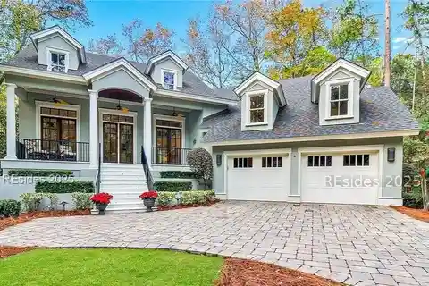 Beautiful Long Cove Home