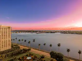 Newly Renovated Condo with Panoramic Ocean and Intracoastal Views
