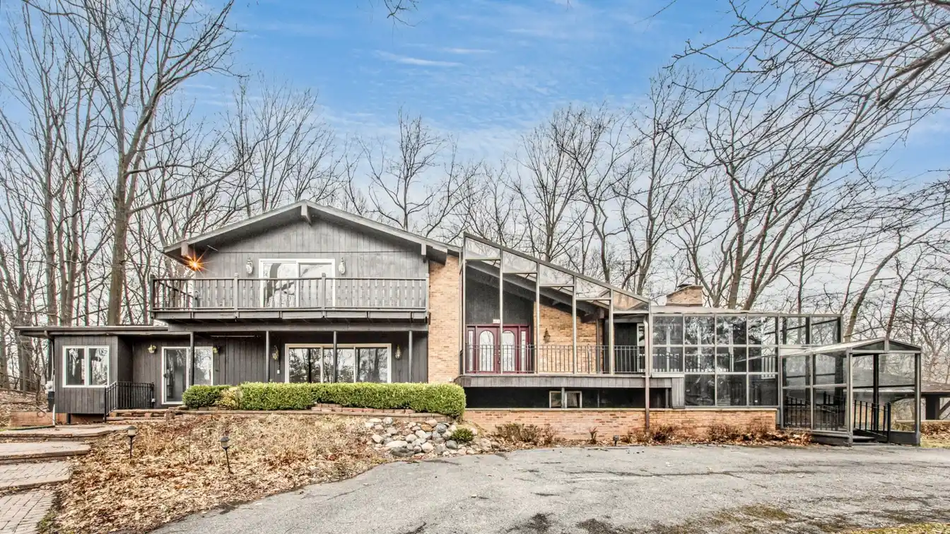 Custom Home with a Sprawling Estate Design