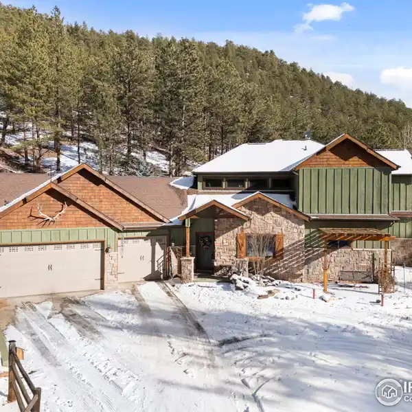 REMARKABLE CUSTOM-BUILT RESIDENCE ON NEARLY 38 ACRES