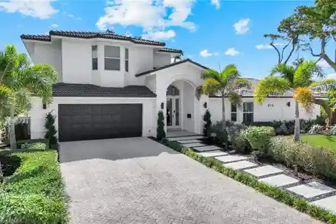 Renovated Luxury Home with Pool and Canal Views