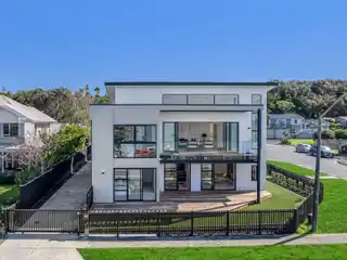 An Extraordinary Waterfront Residence