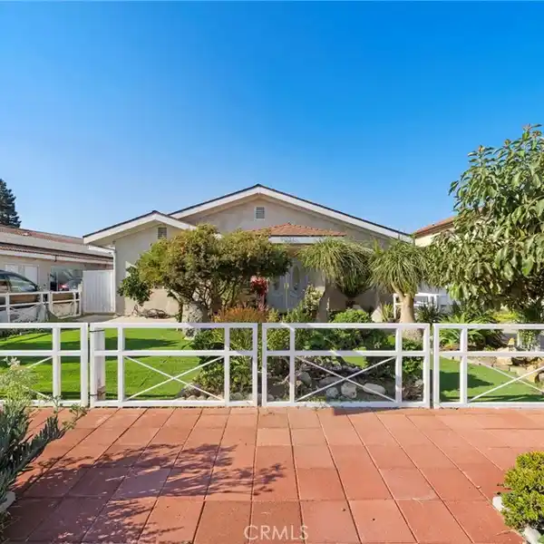 ONE-OF-A-KIND SPRAWLING SINGLE-STORY HOME