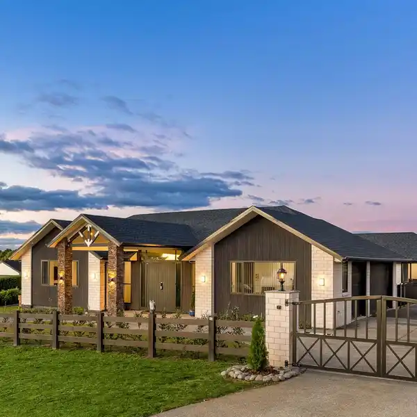 NORTH-FACING BRICK ESTATE WITH TRIPLE GARAGE