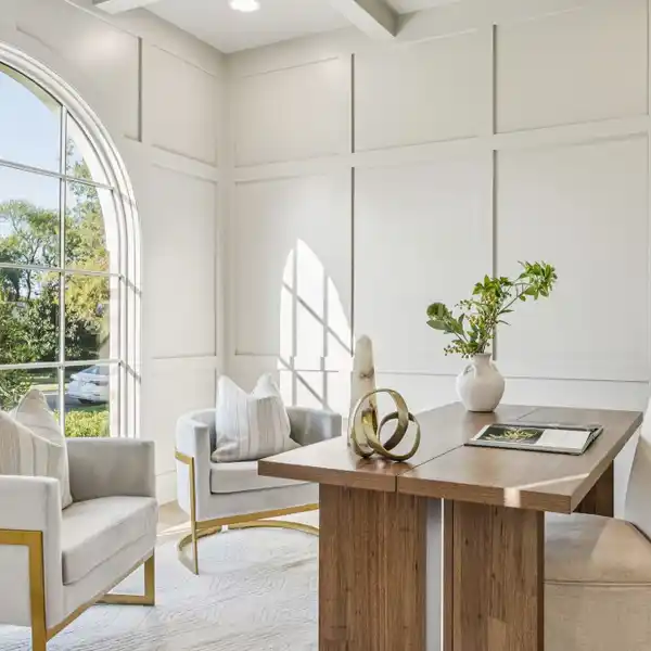 NEW CONSTRUCTION WITH DESIGNER KITCHEN AND MEDIA ROOM