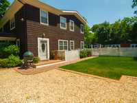 EXCLUSIVE EAST HAMPTON ESCAPE WITH LUXE AMENITIES