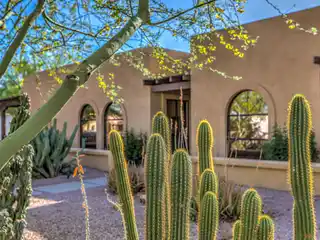 Charming and Luxurious Southwestern Home