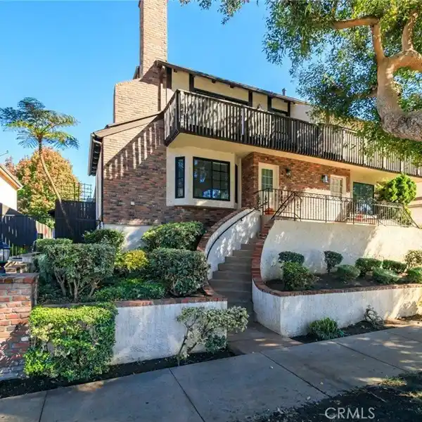 MOVE-IN READY HOME WITH UPSCALE TOUCHES