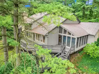 Beautifully Updated Saginaw Hills Home