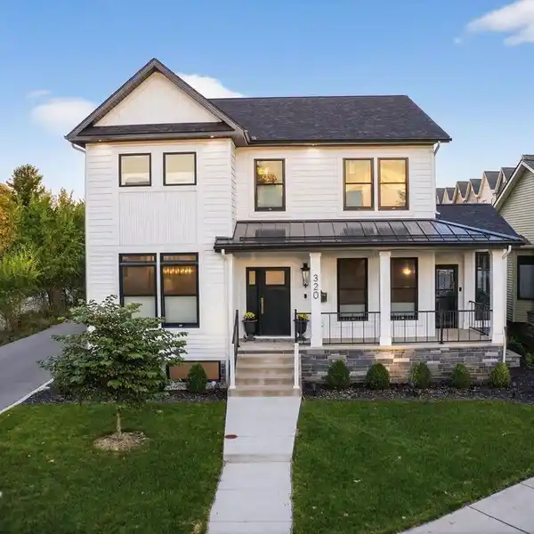 EFFORTLESS LIVING IN A SMART HOME SANCTUARY