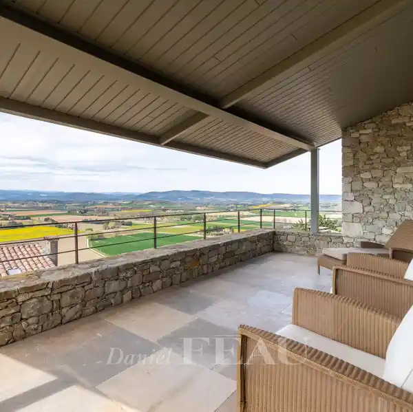 SERENE HOME OVERLOOKING CEVENNES MOUNTAINS
