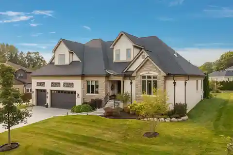 Private Custom Ranch with Elevator and Spa-Like Comforts