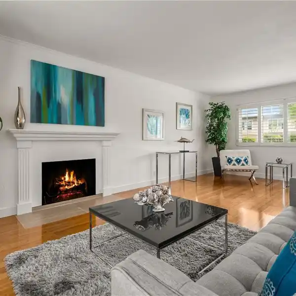 TURNKEY POOL HOME IN OCEANVIEW PARK