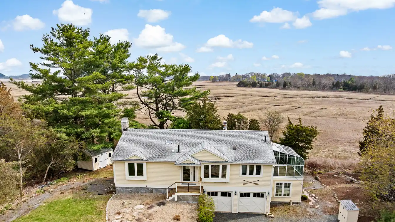 Panoramic Views of Plum Island Sound