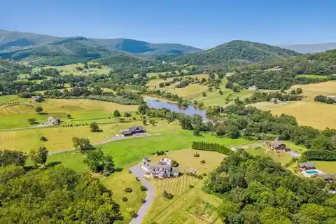 Exceptional Property in the Heart of the Shenandoah Valley