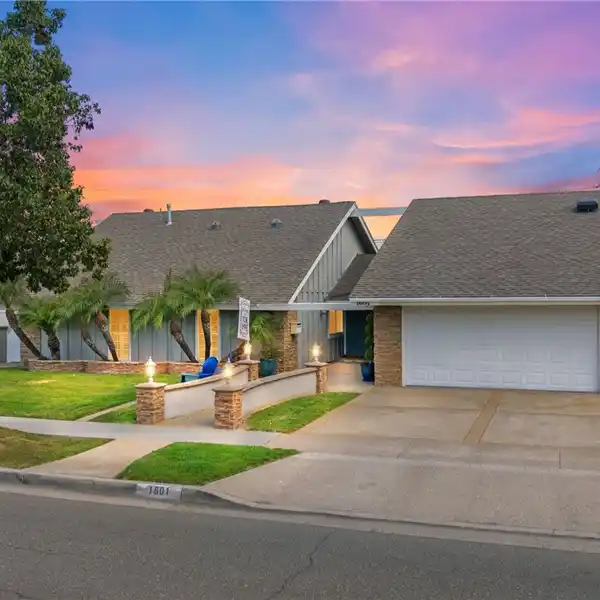 BEAUTIFULLY UPGRADED RESIDENCE ON A CHARMING STREET
