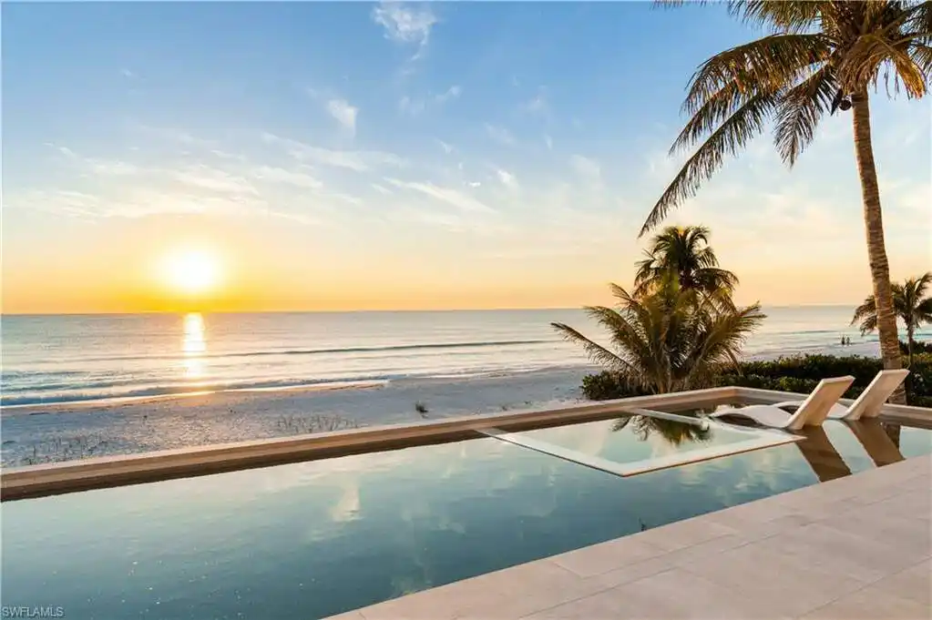 New Direct Beachfront Masterpiece