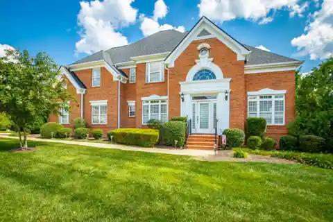 Amazing Traditional Home in Windstone