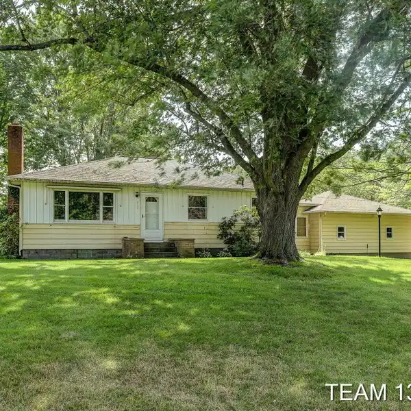 CHARMING HOME ON 46 WOODED ACRES