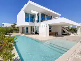 Prestigious Villa in Prime Location