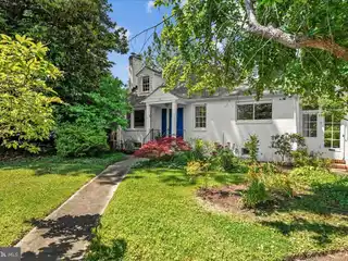 Rare Opportunity in the Heart of Wardour
