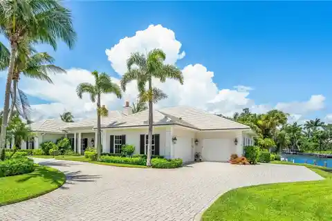Premier Riomar Bay Offering