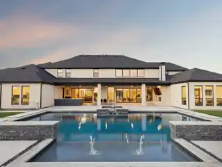 Custom Executive Estate in Stinson Highlands