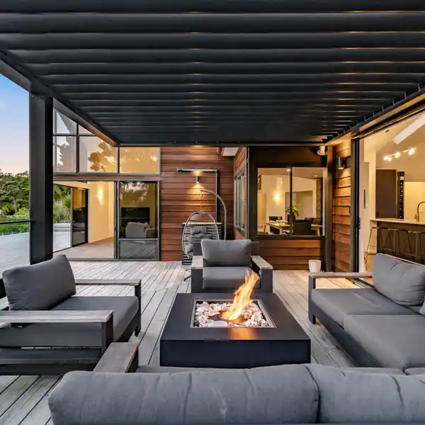 QUIET LUXURY WITH BREATHTAKING VISTAS