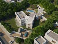 SIX-BEDROOM VILLA WITH POOL AND GARDEN