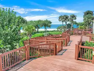 Exclusive Hideaway Beach Cottage on Marco Island