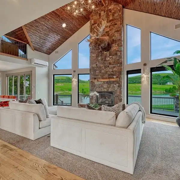 EXCLUSIVE LUXURY LIVING IN THE ESTATES AT LIVING WATERS