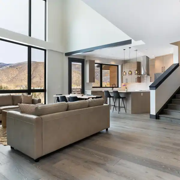 THREE BEDROOM PENTHOUSE AT ONE RIVERFRONT