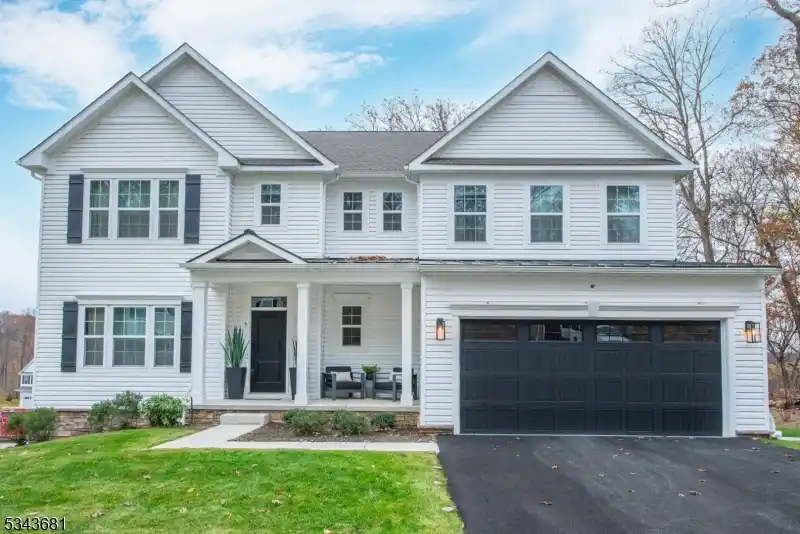 Magazine-worthy Masterpiece in Stone Water Village